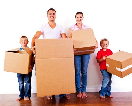 A moving van and helper in Golders Green for a local transport job
