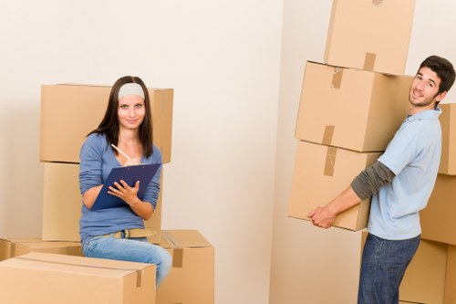Moving day checklist and logistics for house removals in Golders Green